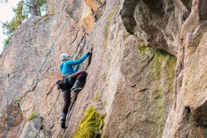 Kalliokiipeilykokeilu kahdelle | Vantaa