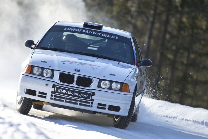 Rallikoulu BMW ralliautolla kolmelle | Hyvinkää