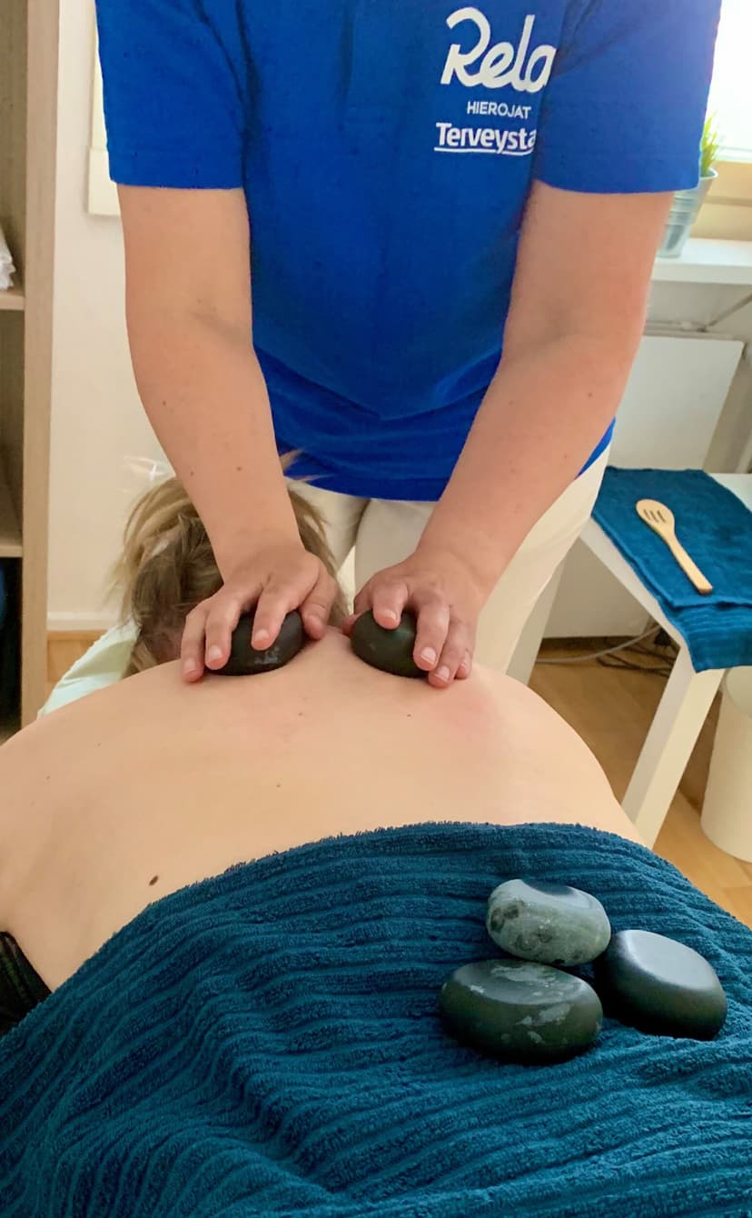 Klassinen ja kuumakivihieronta | Ympäri Suomen