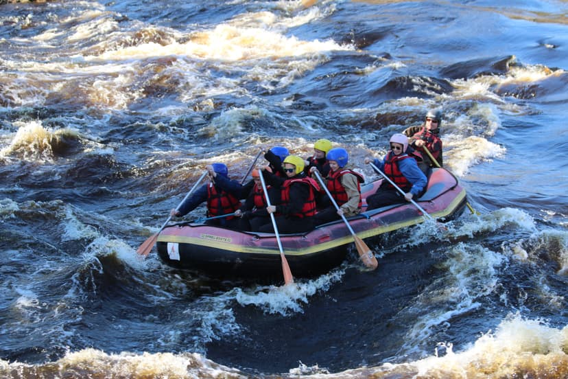 Koskenlaskupaketti neljälle | Laukaa