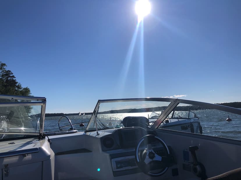 2 h saaristoristeily Helsingin edustalla (1-6 henkilöä) | Helsinki