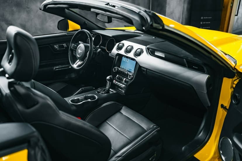 Ford Mustang GT lauantaiksi | Nurmijärvi