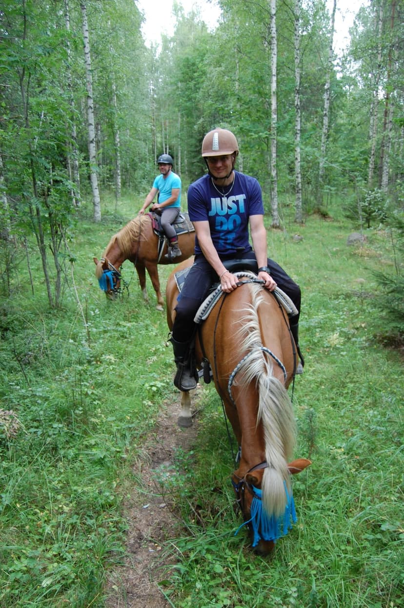 Aloittelijoiden Metsäretki ratsain laavulle (1 hlö) | Ikaalinen