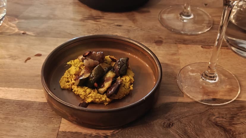 Ruokaelämys Burgers & Wine -ravintolassa 75 € | Helsinki