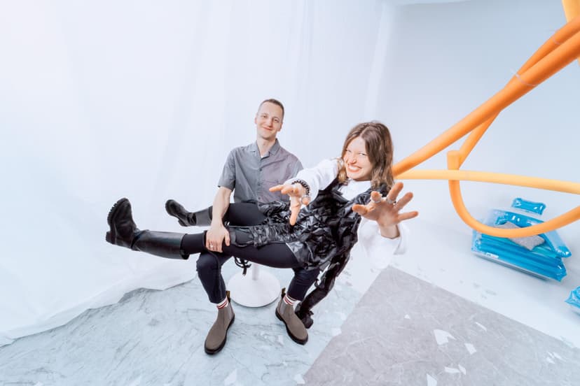 Studiokuvaus parille | Helsinki