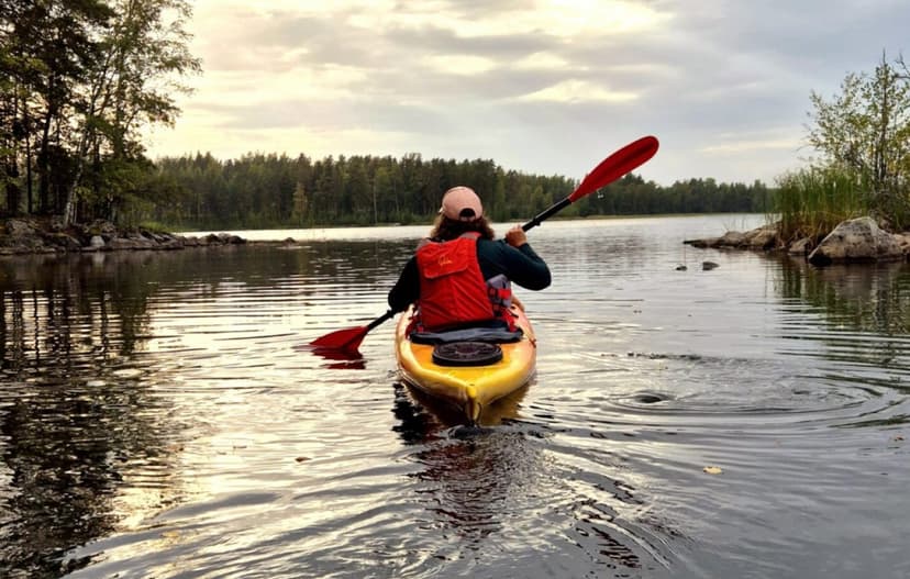 Kasinosaarten kierto SUP-laudalla tai melomalla 2:lle | Savonlinna