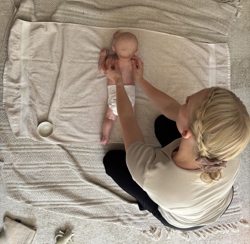 Vyöhyketerapeuttinen vauvahieronta | Nurmijärvi