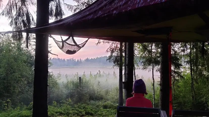 Elämysmajoitus kahdelle puuteltassa | Sastamala