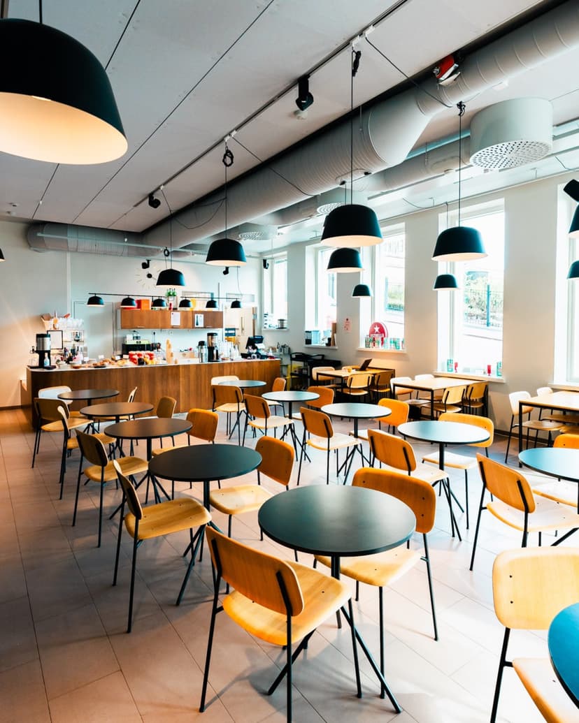 Feeniksin kuohuva kakkubrunssi kahdelle | Helsinki